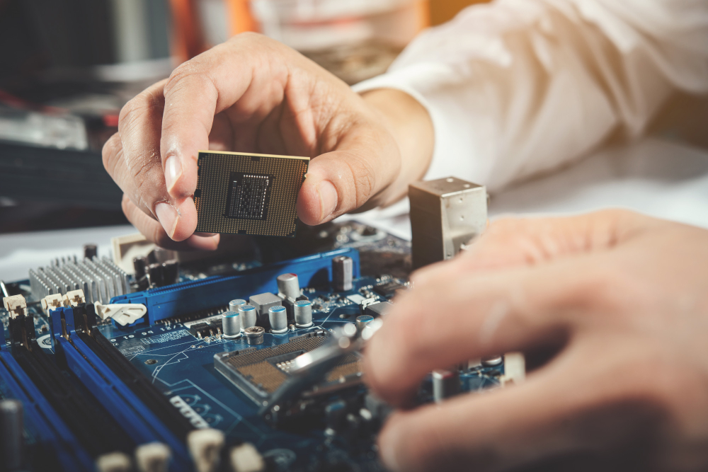 Why Local Computer Repair Shops Are Better Than Big Brands